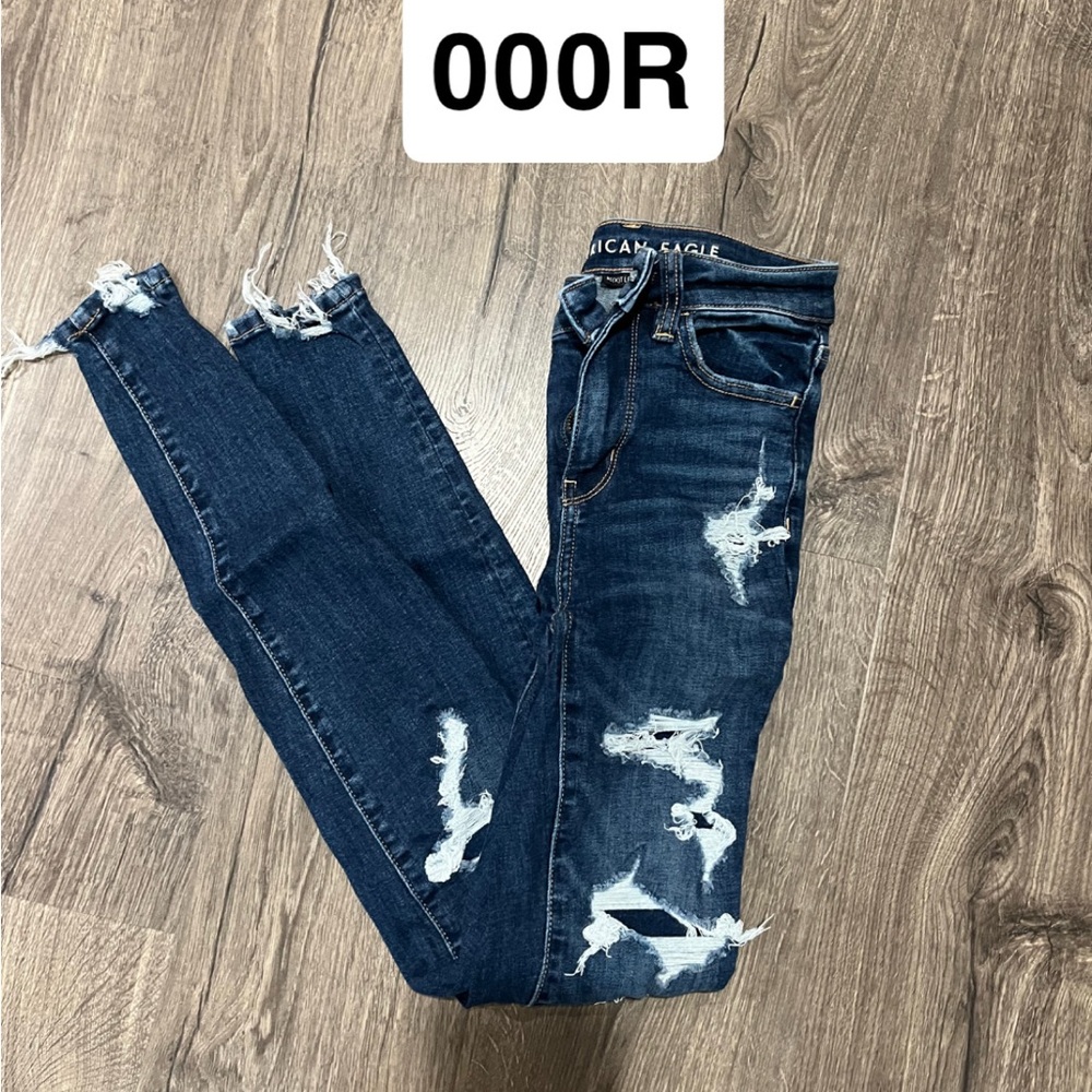 American Eagle Outfitters Women's Ripped Dark Blue Skinny Jeans
